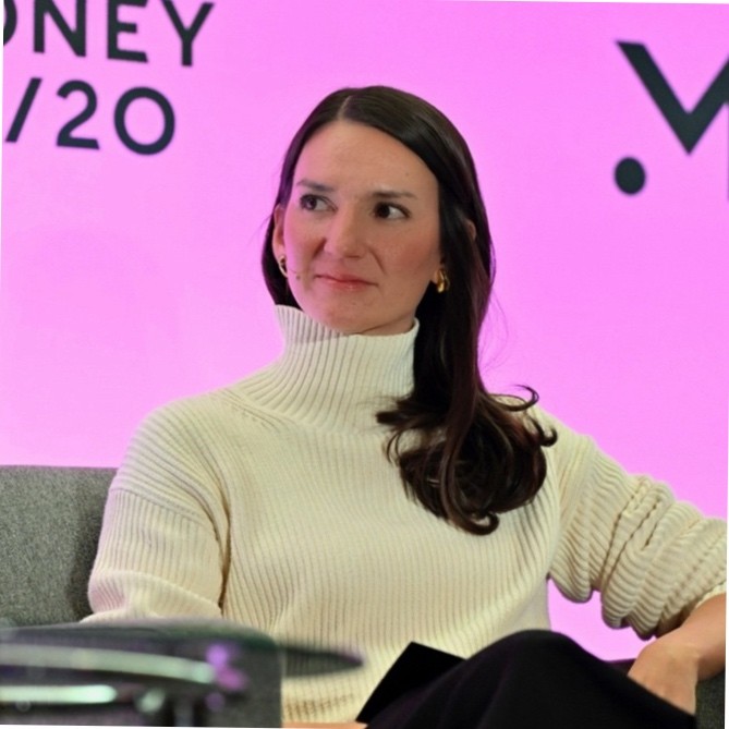 Danielle Aviles Krueger